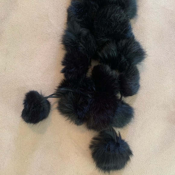 Black Pom Pom Rabbit Fur Neck Warmer Scarf - Picture 2 of 4